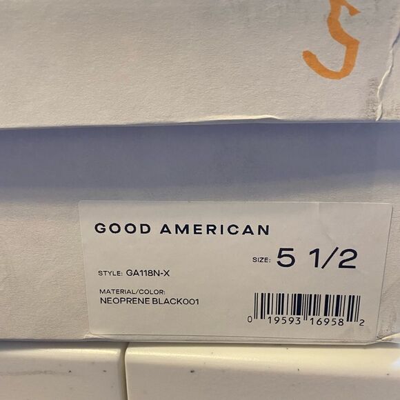 NIB Good American Women’s Black Scuba Neoprene Kickstand Heel Boots - Size 5.5 - Picture 5 of 13